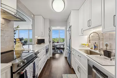 3550 N Lake Shore Drive #716, Chicago, IL 60657 - Photo 5