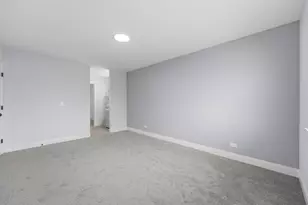 2042 Windemere Cir, Schaumburg, IL 60194 - Photo 21