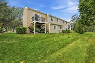 2042 Windemere Cir, Schaumburg, IL 60194 - Photo 35