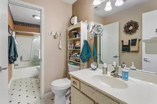 2104 Harbor Town Cir, Champaign, IL 61821 - Photo 29