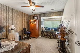 2104 Harbor Town Cir, Champaign, IL 61821 - Photo 27