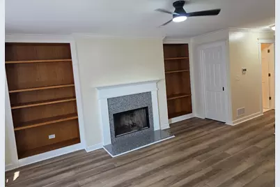 221 N Walnut Street #H, Bensenville, IL 60106 - Photo 3