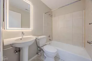 2730 N Greenview Ave, Chicago, IL 60614 - Photo 5