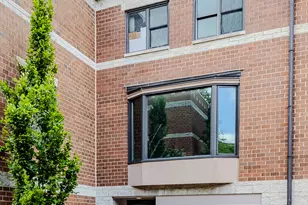 2730 N Greenview Ave, Chicago, IL 60614 - Photo 1