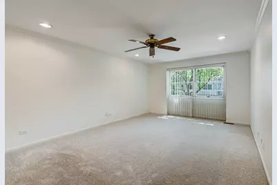 2S742 Avenue Cherbourg, Oak Brook, IL 60523 - Photo 13
