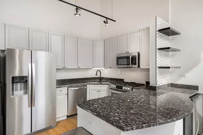 900 N Kingsbury Street #975, Chicago, IL 60610 - Photo 17