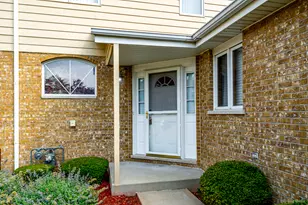 8616 Bantry Blvd, Tinley Park, IL 60477 - Photo 3