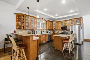 1435 W 16th St, Chicago, IL 60608 - Photo 9