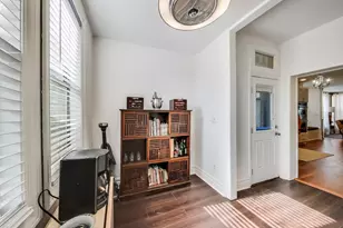 4553 S Ellis Ave, Chicago, IL 60653 - Photo 19