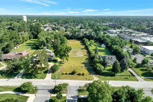 629 65th St, Willowbrook, IL 60527 - Photo 1