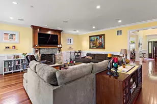 1110 S Washington Ave, Park Ridge, IL 60068 - Photo 9