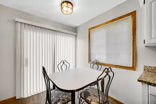 1264 Reading Ct, Wheaton, IL 60189 - Photo 9