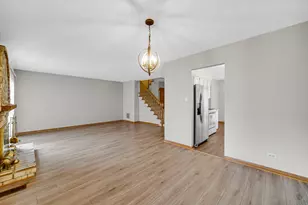 1264 Reading Ct, Wheaton, IL 60189 - Photo 7