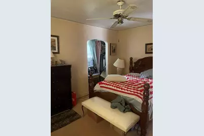 10216 S Calumet Avenue, Chicago, IL 60628 - Photo 23