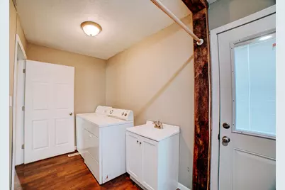835 E Locust Street, Watseka, IL 60970 - Photo 37
