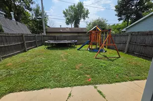 25171 W Linden Ln, Antioch, IL 60002 - Photo 13