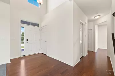 8962 Pearsall Drive, Huntley, IL 60142 - Photo 7