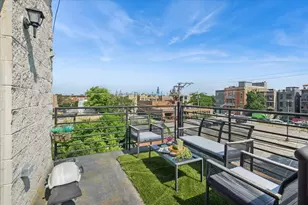 2427 W Augusta Blvd, Chicago, IL 60622 - Photo 25