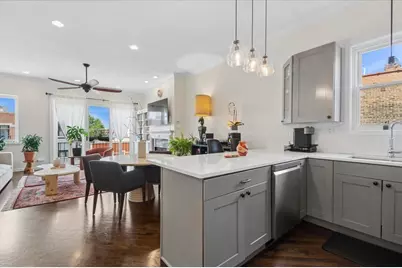 2427 W Augusta Boulevard #3, Chicago, IL 60622 - Photo 15