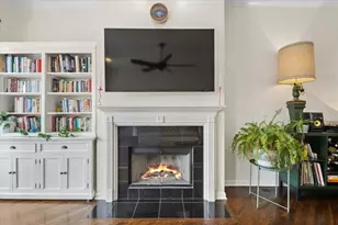 2427 W Augusta Blvd, Chicago, IL 60622 - Photo 9