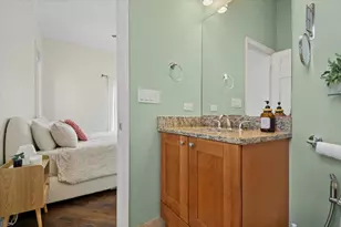 2427 W Augusta Blvd, Chicago, IL 60622 - Photo 23