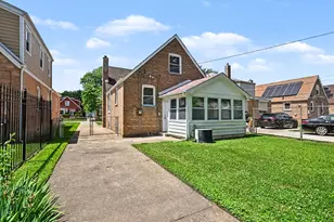 10827 S Peoria St, Chicago, IL 60643 - Photo 15