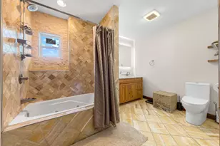 7417 S Sangamon St, Chicago, IL 60621 - Photo 13