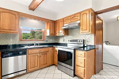 167 Burning Bush Trail, Crystal Lake, IL 60012 - Photo 5