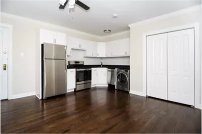 3345 N Marshfield Avenue #302, Chicago, IL 60657 - Photo 3