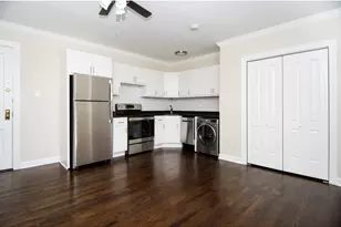 3345 N Marshfield Ave, Chicago, IL 60657 - Photo 3