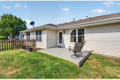 335 Elizabeth Drive, Coal City, IL 60416 - Photo 17