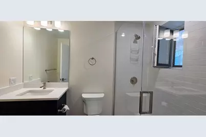 2230 W Wilson Avenue #G, Chicago, IL 60625 - Photo 19