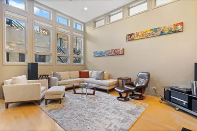 930 W Wolfram Street, Chicago, IL 60657 - Photo 15
