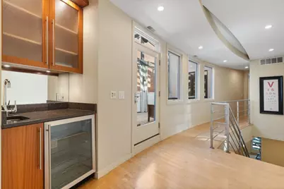930 W Wolfram Street, Chicago, IL 60657 - Photo 33