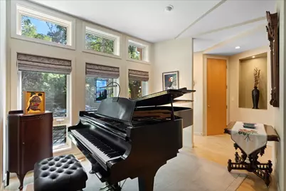 930 W Wolfram Street, Chicago, IL 60657 - Photo 5