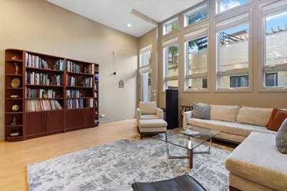 930 W Wolfram Street, Chicago, IL 60657 - Photo 17