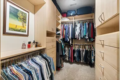930 W Wolfram Street, Chicago, IL 60657 - Photo 25