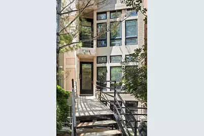 930 W Wolfram Street, Chicago, IL 60657 - Photo 3