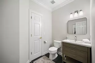 1842 Admiral Ct, Glenview, IL 60026 - Photo 29