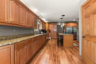 5205 Deerfield Dr, Morris, IL 60450 - Photo 11