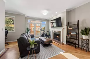 1517 W Fry St, Chicago, IL 60642 - Photo 5