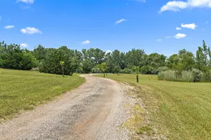 8726 E Goodfarm Rd, Gardner, IL 60424 - Photo 27