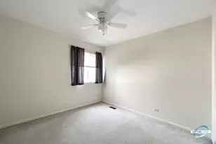 3270 Hopewell Dr, Aurora, IL 60504 - Photo 19