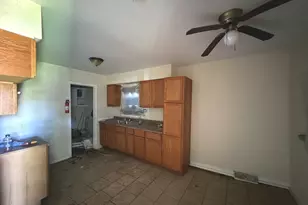 1513 Kasten Dr, Dolton, IL 60419 - Photo 7
