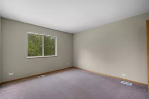 727 Elm Ln, Woodstock, IL 60098 - Photo 11