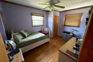 17 Sycamore Ave, Carpentersville, IL 60110 - Photo 7
