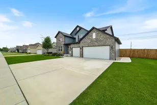 27329 W Deer Hollow Ln, Channahon, IL 60410 - Photo 3