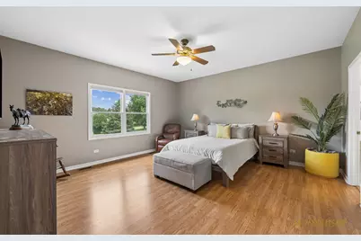 1102 Joseph Circle, Johnsburg, IL 60051 - Photo 9