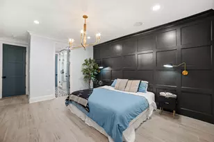 2254 W Roscoe St, Chicago, IL 60618 - Photo 21