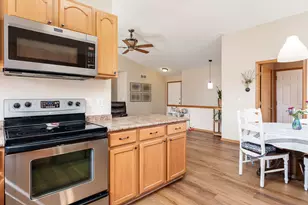 5649 Thribble Cross, Roscoe, IL 61073 - Photo 19